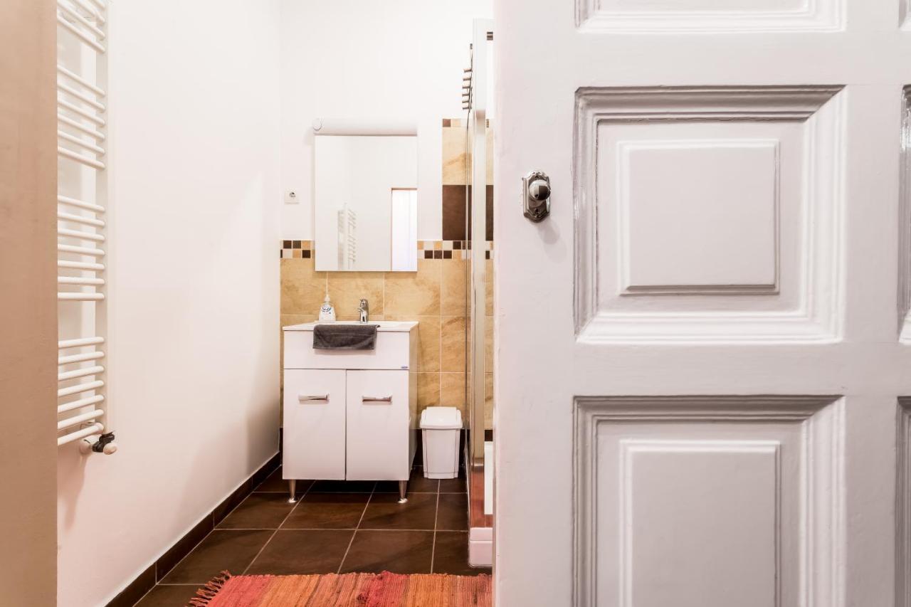 Berta - 4 Bedrooms, 3 Baths Budapest Extérieur photo